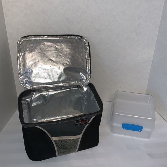 Kids lunch bag with a sandwich plastic container - Picture 3 of 16